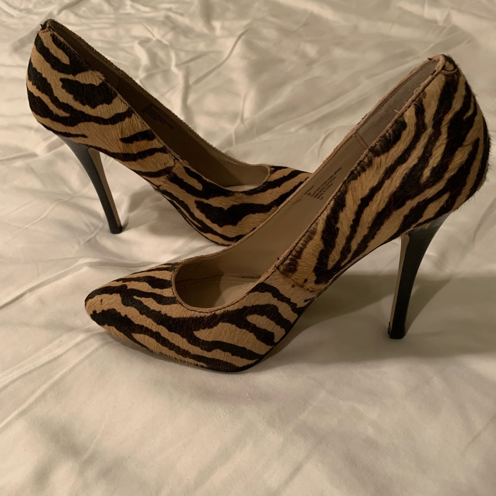Steve Madden zebra print heels